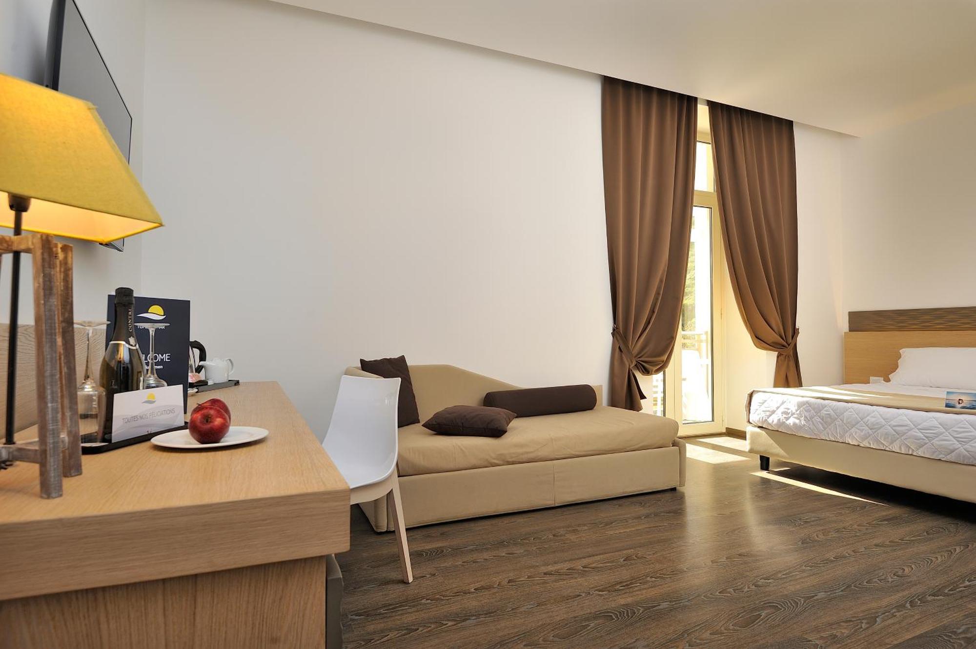 Hotel Club Torre Salinas - Adults Only มูราเวรา ภายนอก รูปภาพ